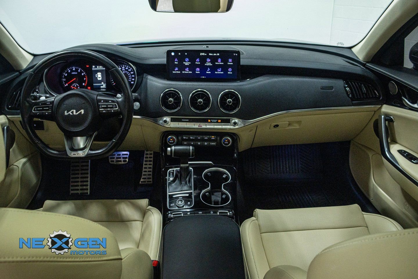 Used 2023 Kia Stinger GT-Line w/ Sun & Sound Package image 25