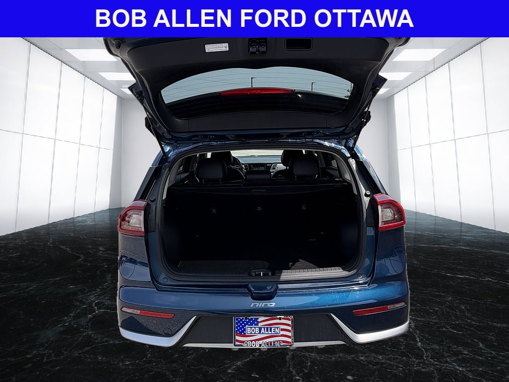 Used 2019 Kia Niro EX FWD image 5
