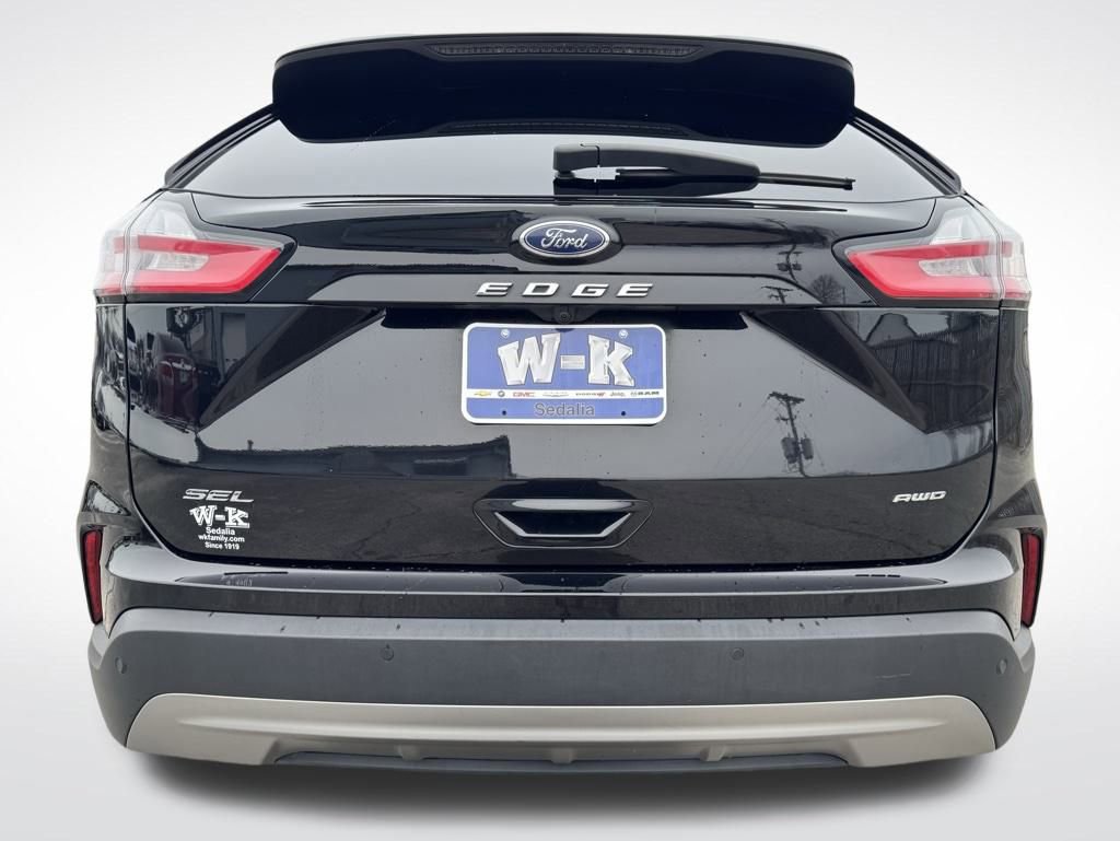Used 2024 Ford Edge SEL image 4