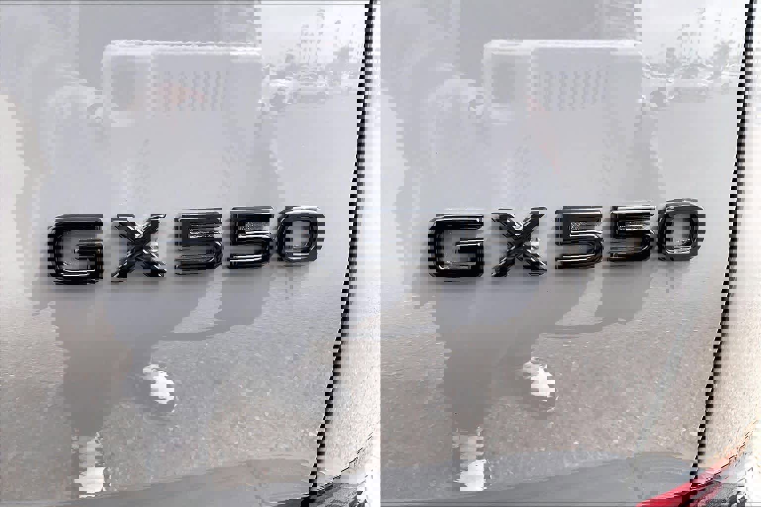 Certified 2024 Lexus GX 550 w/ Accessory Package (2T) image 29