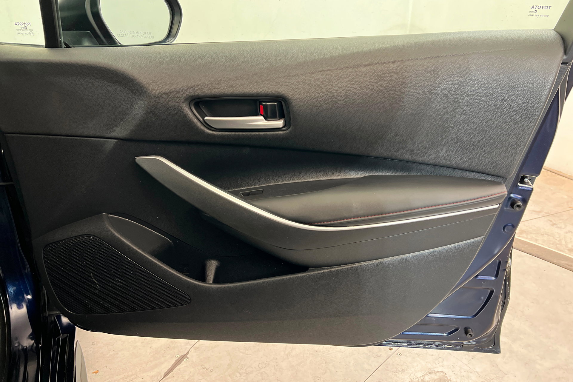 Used 2024 Toyota Corolla SE FWD image 23