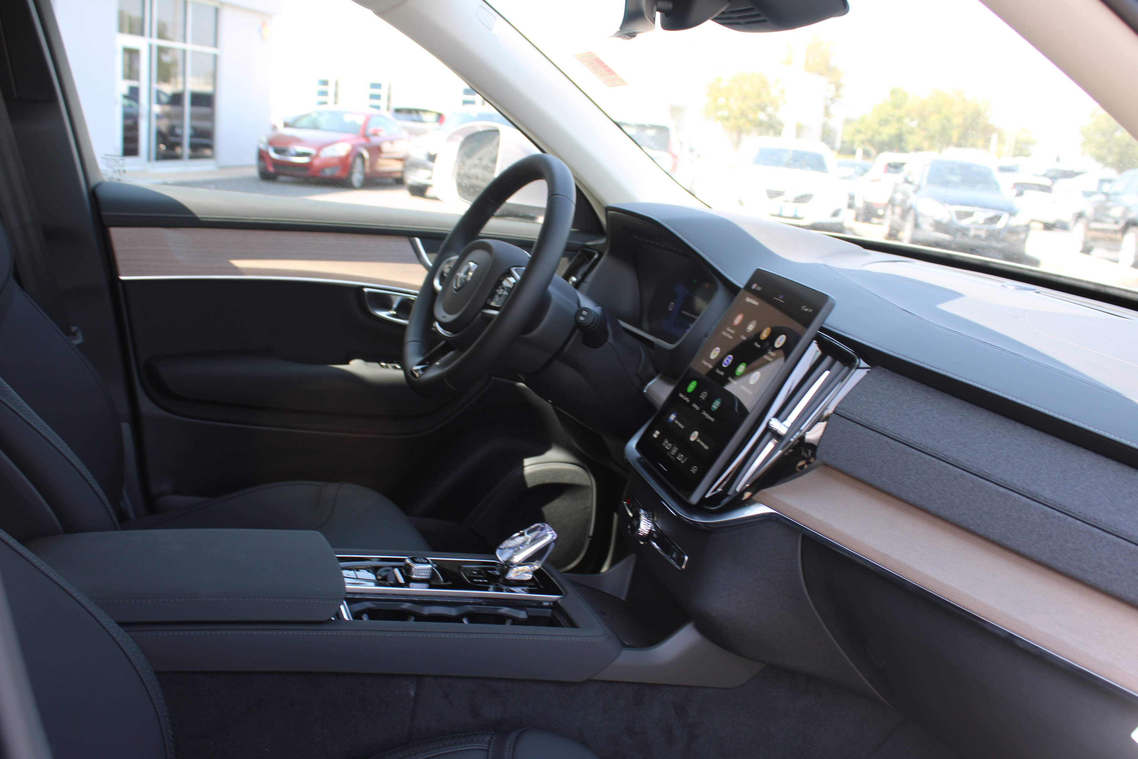New 2026 Volvo XC90 B5 Plus w/ Protection Package AWD/4WD image 39