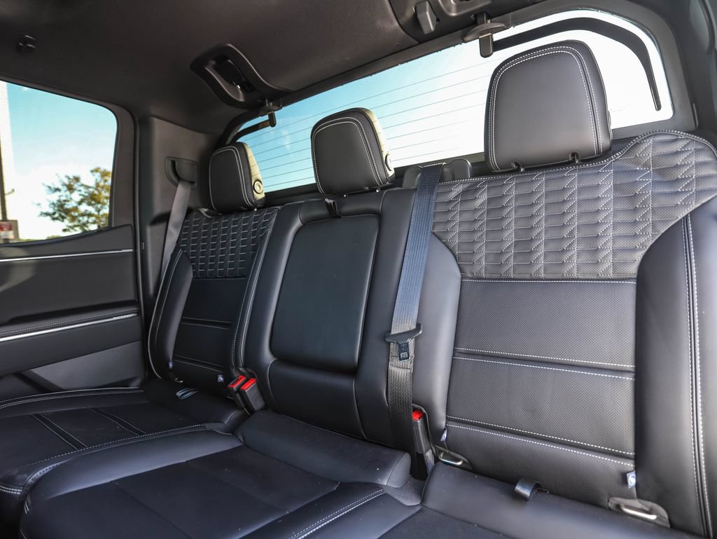 Used 2025 GMC Sierra EV Denali AWD/4WD image 21
