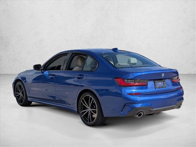 Used 2022 BMW 330e w/ M Sport Package RWD image 7