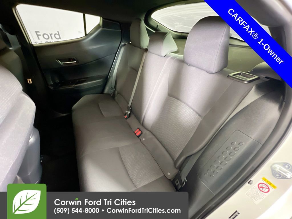 Used 2018 Toyota C-HR XLE image 27