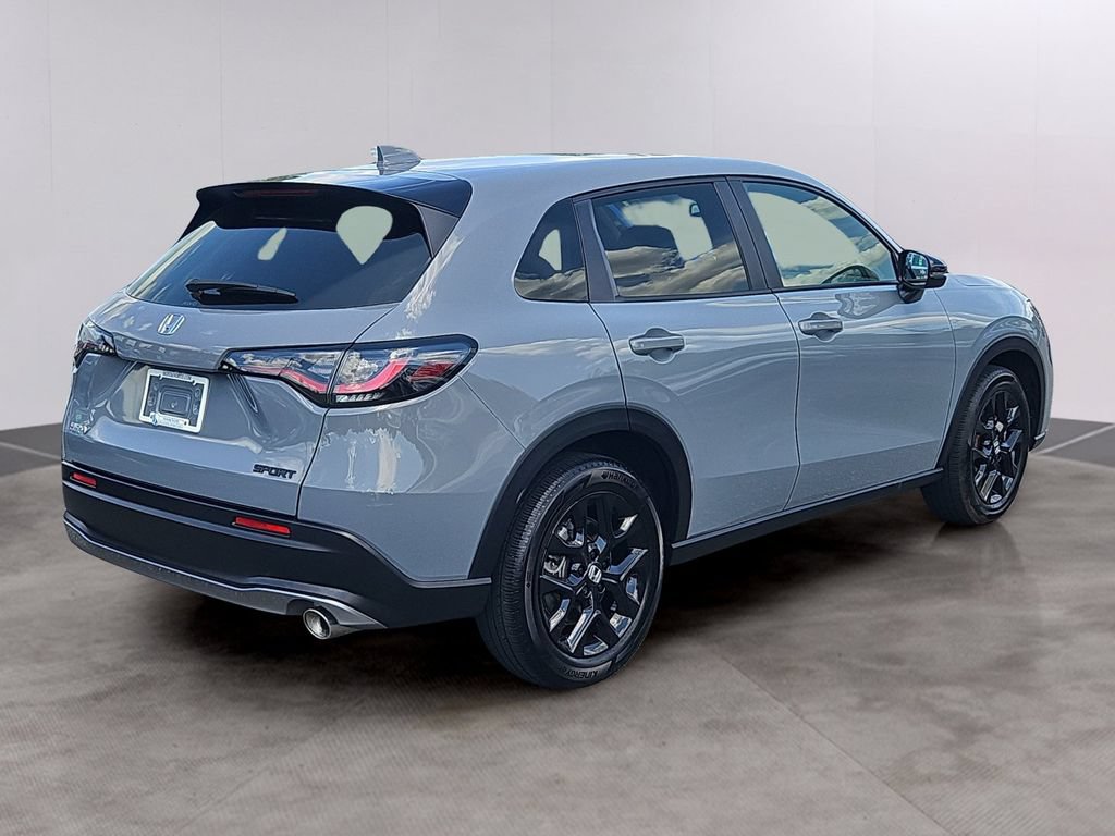Used 2024 Honda HR-V Sport image 4