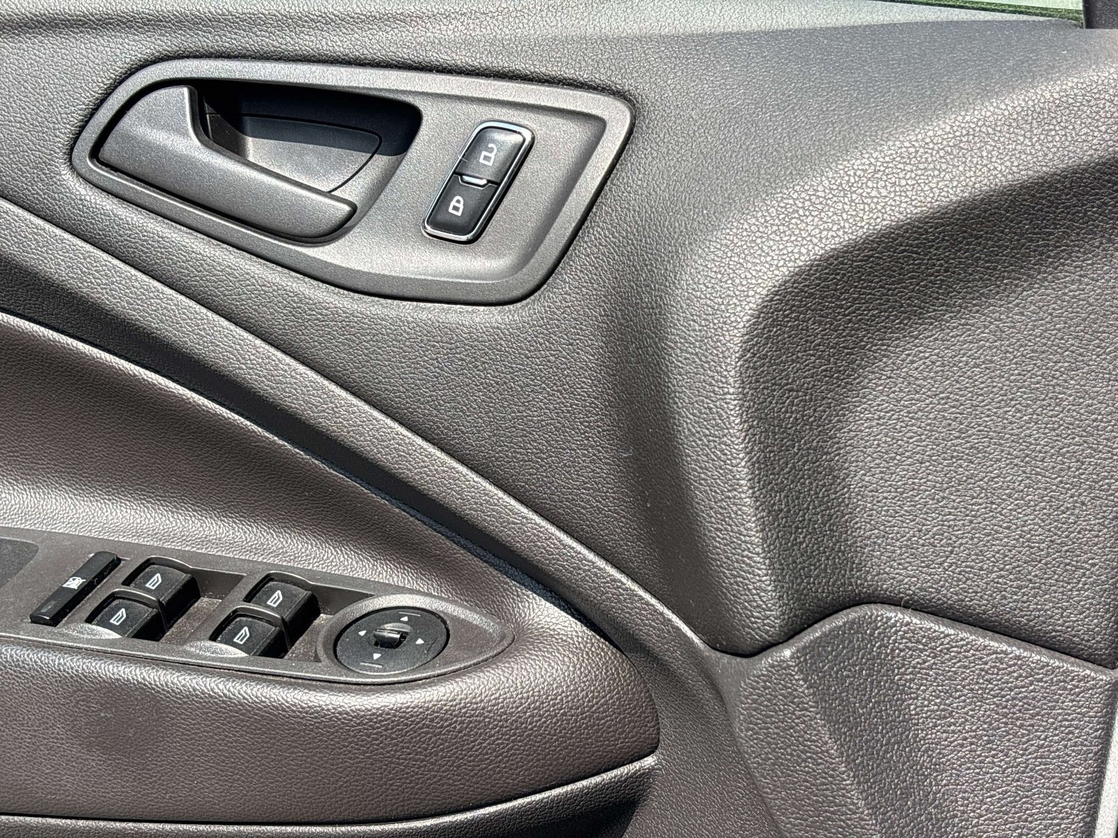 Used 2014 Ford Escape S FWD image 29