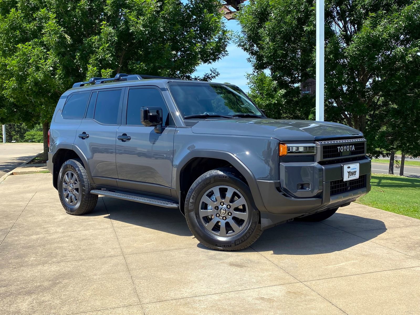 Used 2025 Toyota Land Cruiser w/ Premium Package AWD/4WD image 1