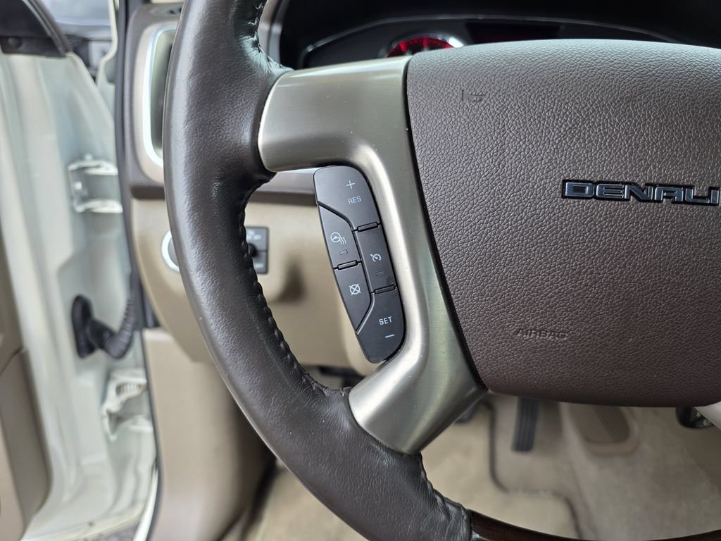 Used 2015 GMC Acadia Denali FWD image 25