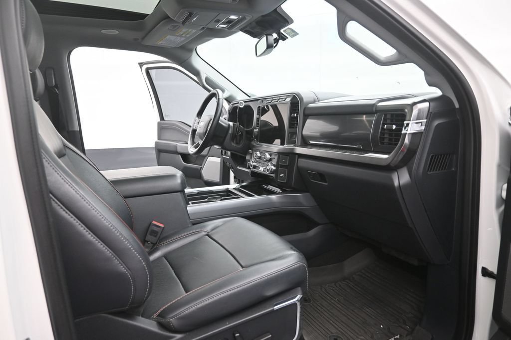 Used 2024 Ford F250 Lariat w/ Lariat Ultimate Package AWD/4WD image 24