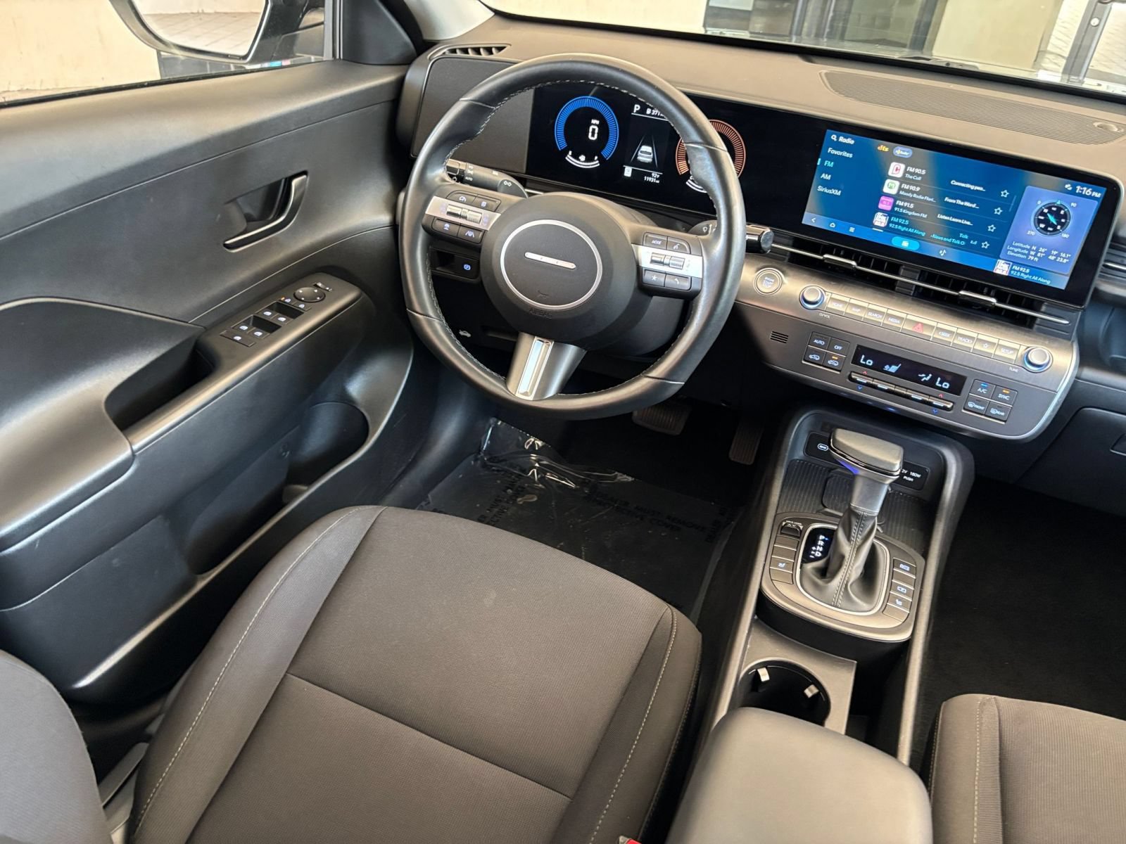 Used 2026 Hyundai Kona SEL Sport FWD image 33
