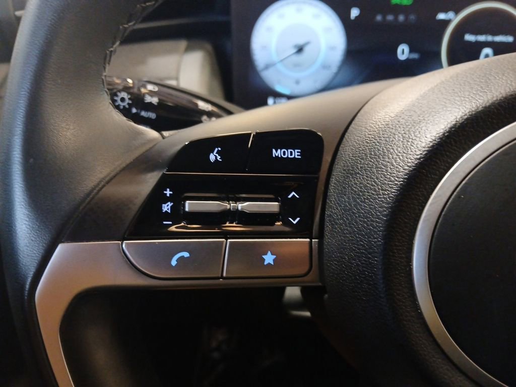 Used 2023 Hyundai Tucson SEL w/ Convenience Package FWD image 17