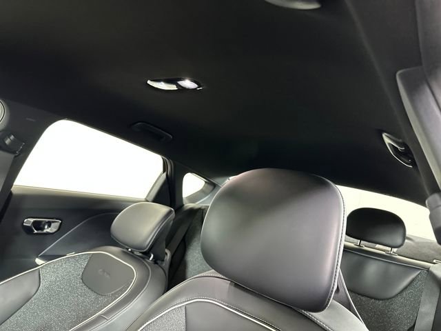 Used 2025 Kia K4 GT-Line image 12