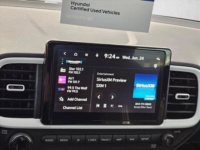 Certified 2024 Hyundai Venue Limited FWD image 12