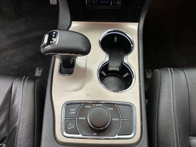Used 2014 Jeep Grand Cherokee Limited w/ Trailer Tow Group IV image 22