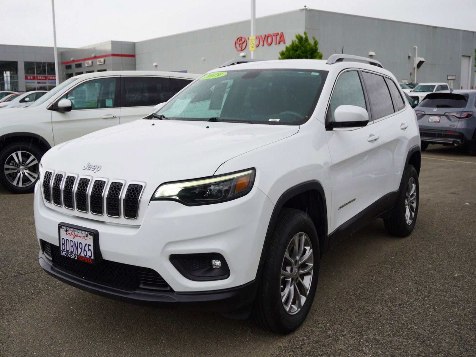 Used 2019 Jeep Cherokee Latitude Plus w/ Comfort/Convenience Group AWD/4WD image 7