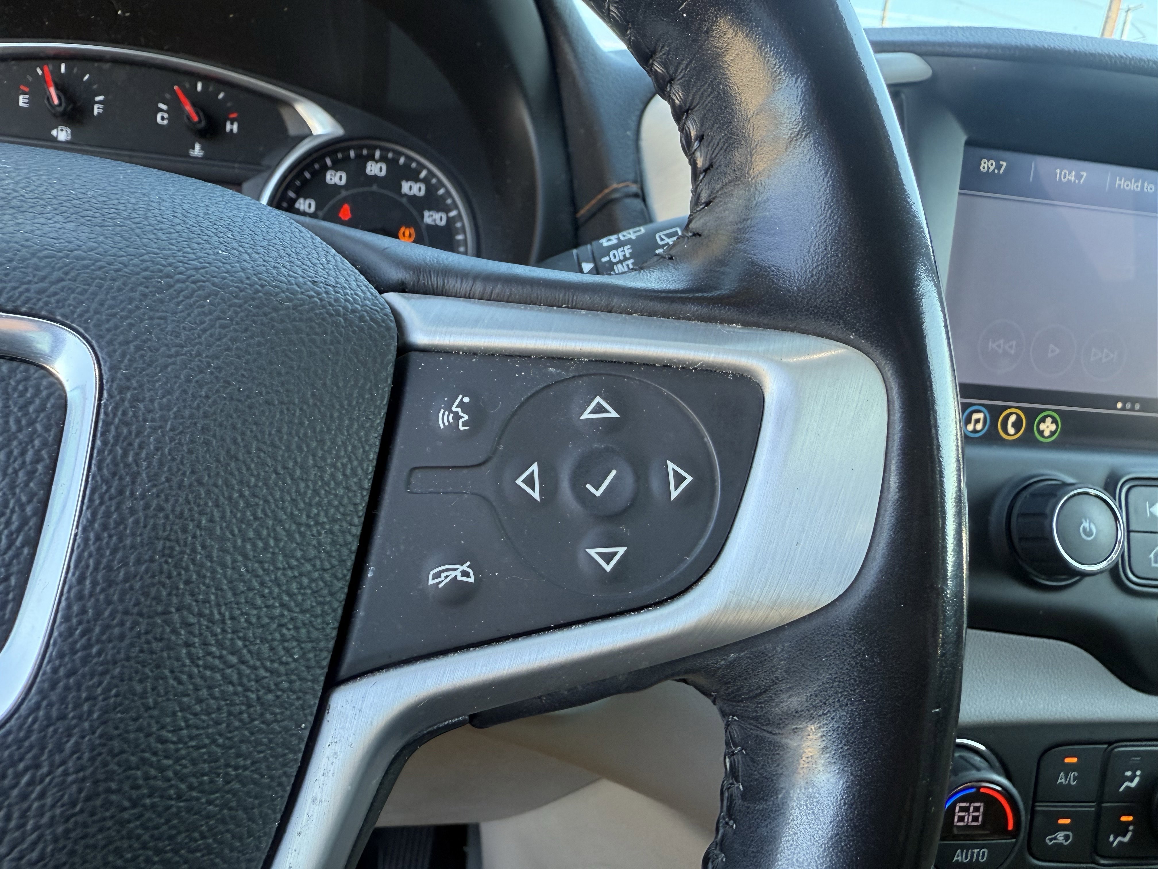 Used 2019 GMC Terrain SLT w/ Preferred Package image 20