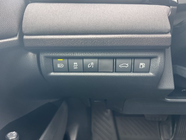 New 2026 Toyota Camry LE w/ Convenience Package AWD/4WD image 16