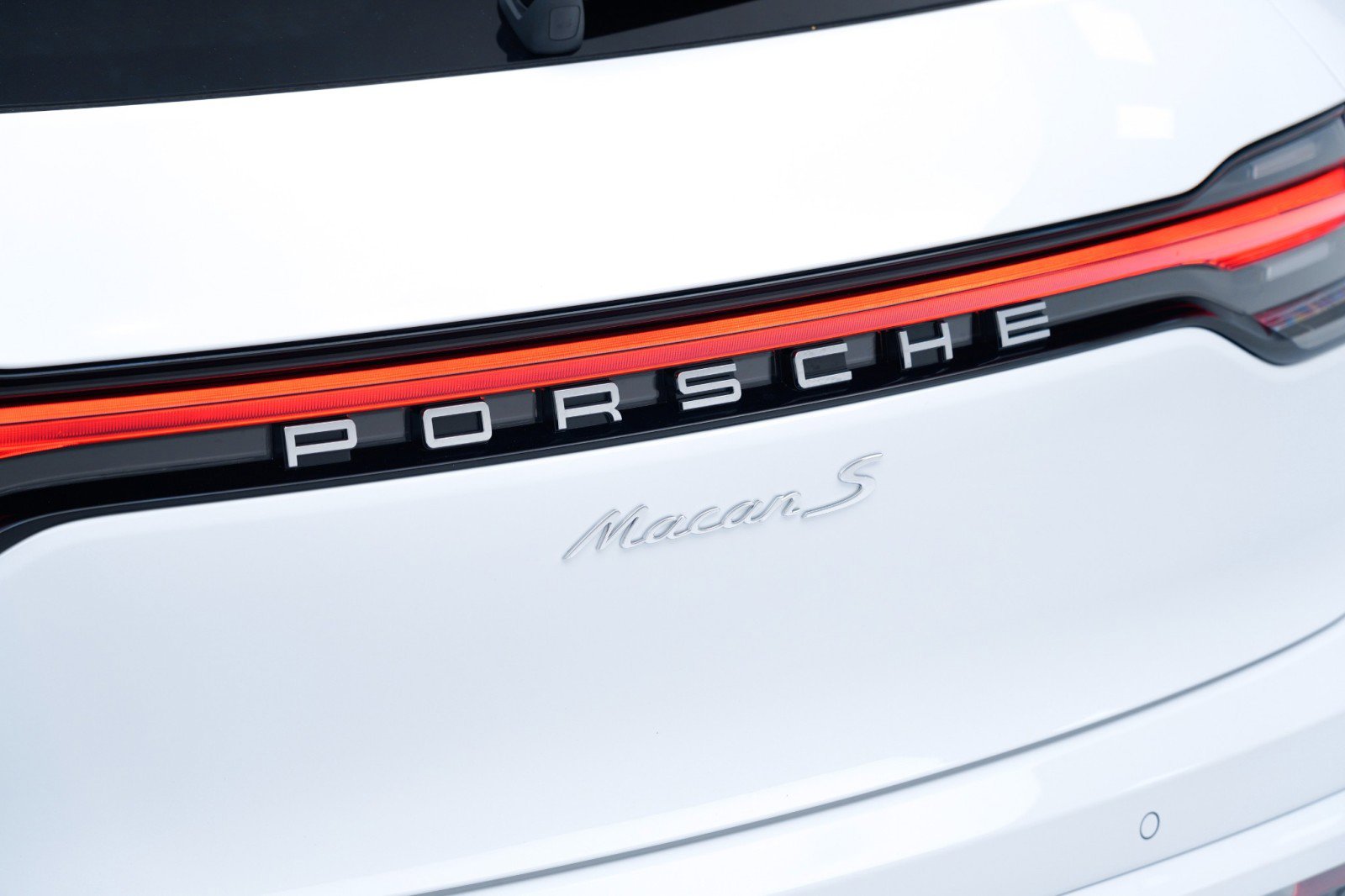 New 2026 Porsche Macan S AWD/4WD image 14
