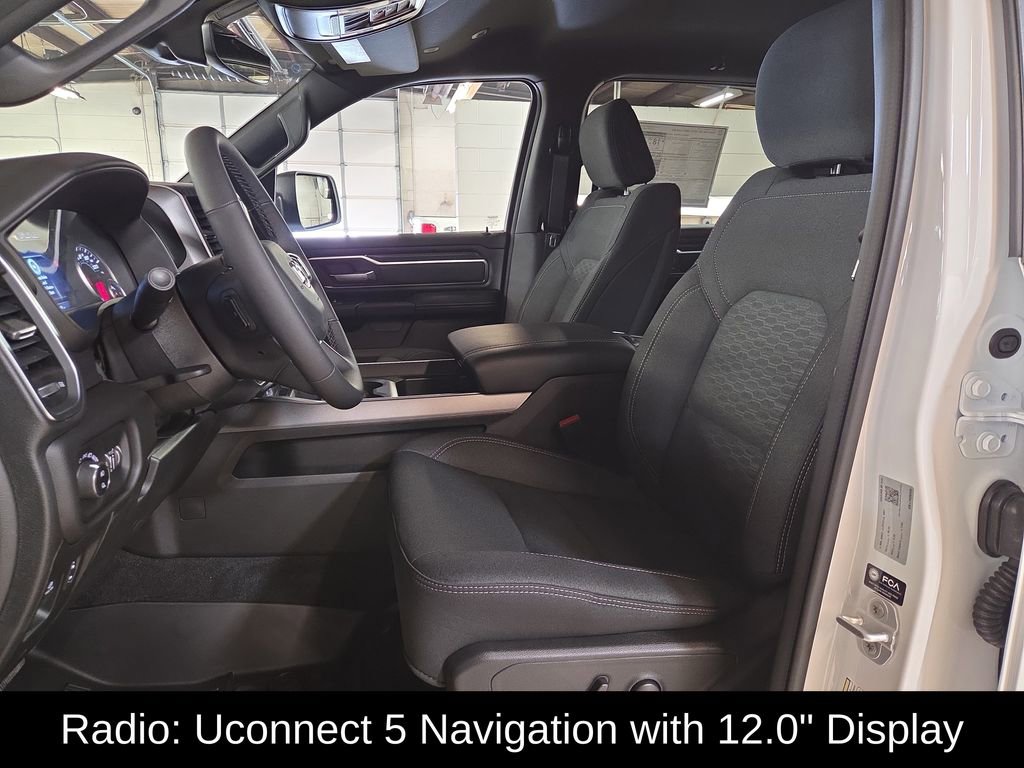 New 2026 RAM 1500 4x4 Crew Cab image 10