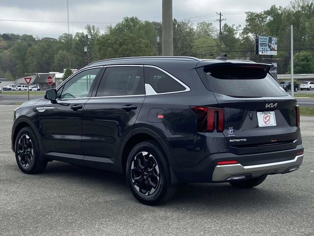 New 2026 Kia Sorento S image 4