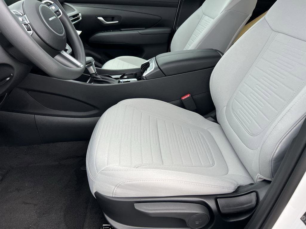 New 2025 Hyundai Santa Cruz SE image 10