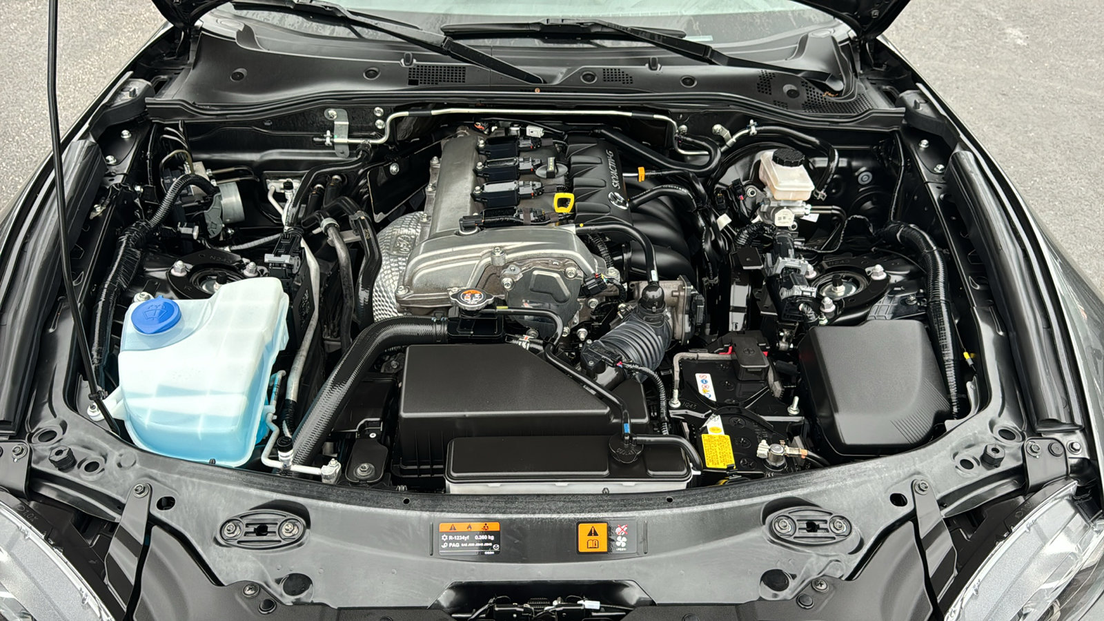 Certified 2025 MAZDA MX-5 Miata RF Grand Touring RWD image 30
