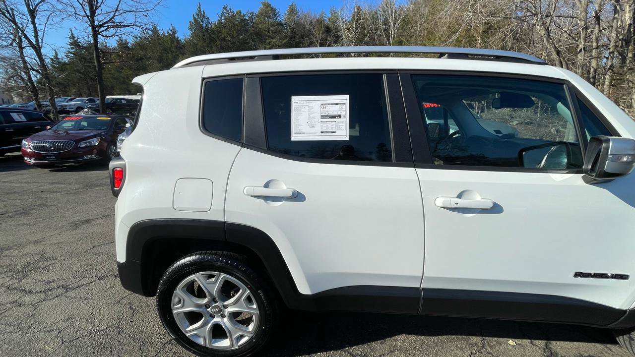 Used 2017 Jeep Renegade Limited image 9