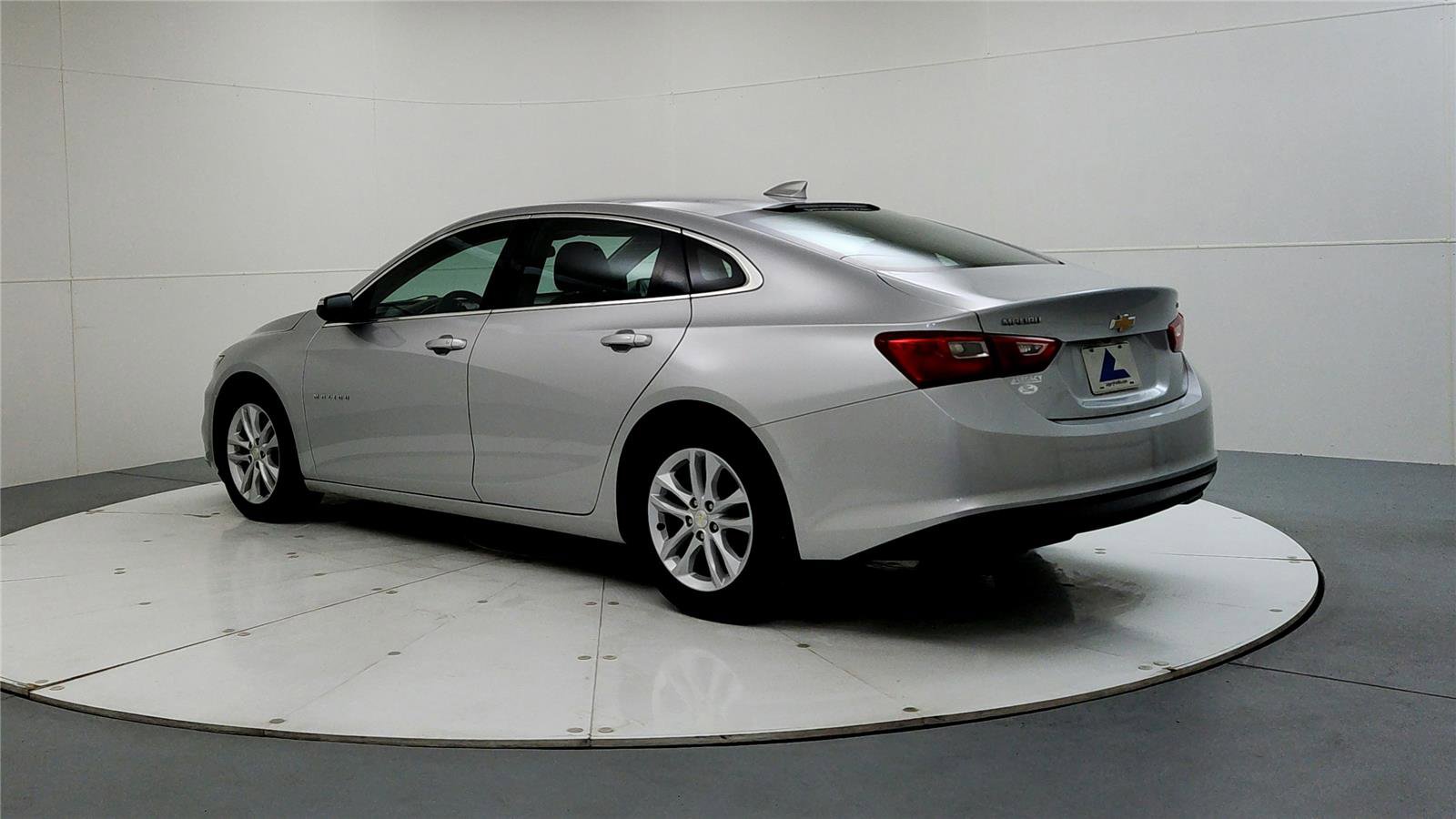 Used 2016 Chevrolet Malibu LT image 6