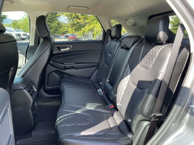 Certified 2024 Ford Edge Titanium AWD/4WD image 16