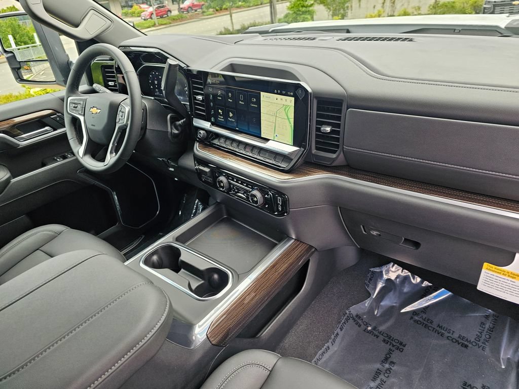 New 2026 Chevrolet Silverado 3500 LT w/ All Star Edition AWD/4WD image 10