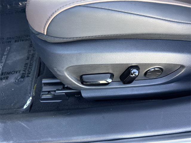 Certified 2024 Lexus ES 350 w/ Premium Package image 12