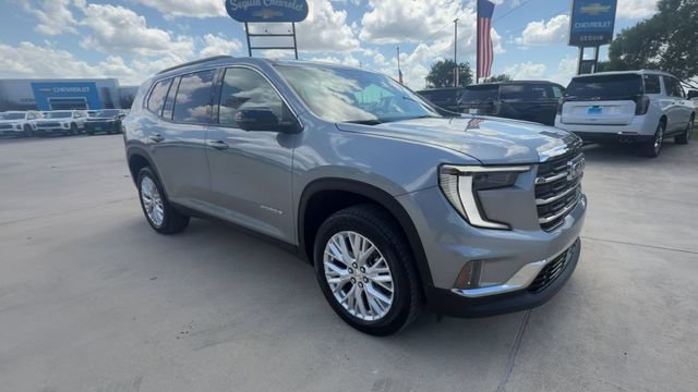Certified 2026 GMC Acadia Elevation w/ Elevation Premium Package FWD image 2