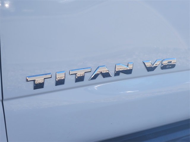 Used 2018 Nissan Titan PRO-4X w/ Pro-4x Convenience Package image 10