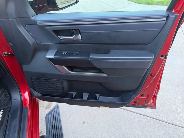 Certified 2022 Toyota Tundra Platinum w/ Advanced Package AWD/4WD image 13