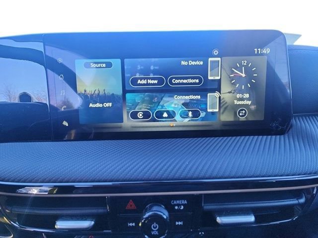 New 2025 Nissan Kicks SR w/ Illumination Package image 20