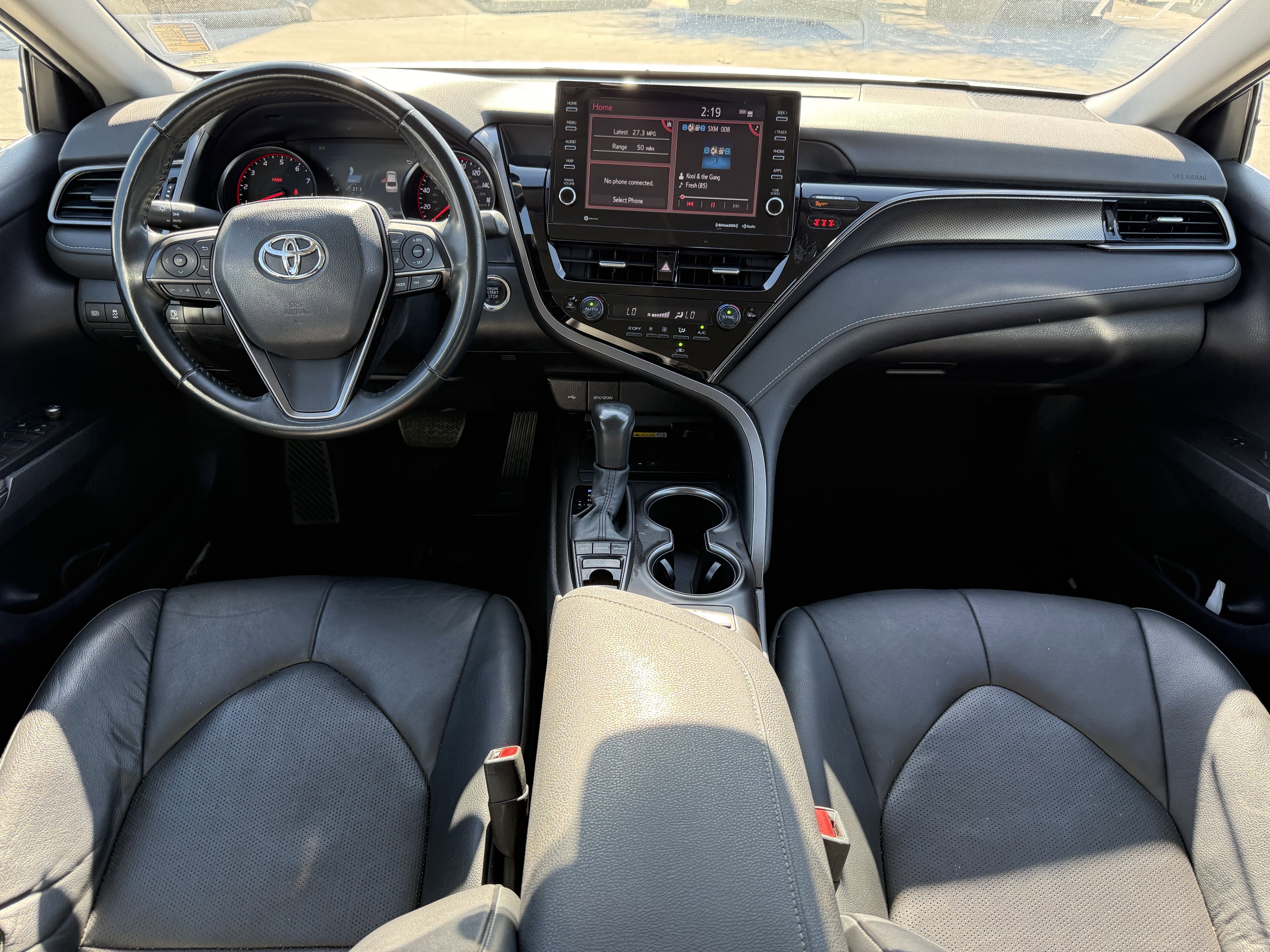 Used 2023 Toyota Camry XSE image 13