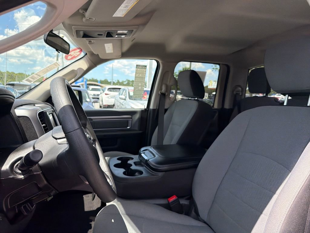 Used 2024 RAM 1500 Classic SLT AWD/4WD image 15