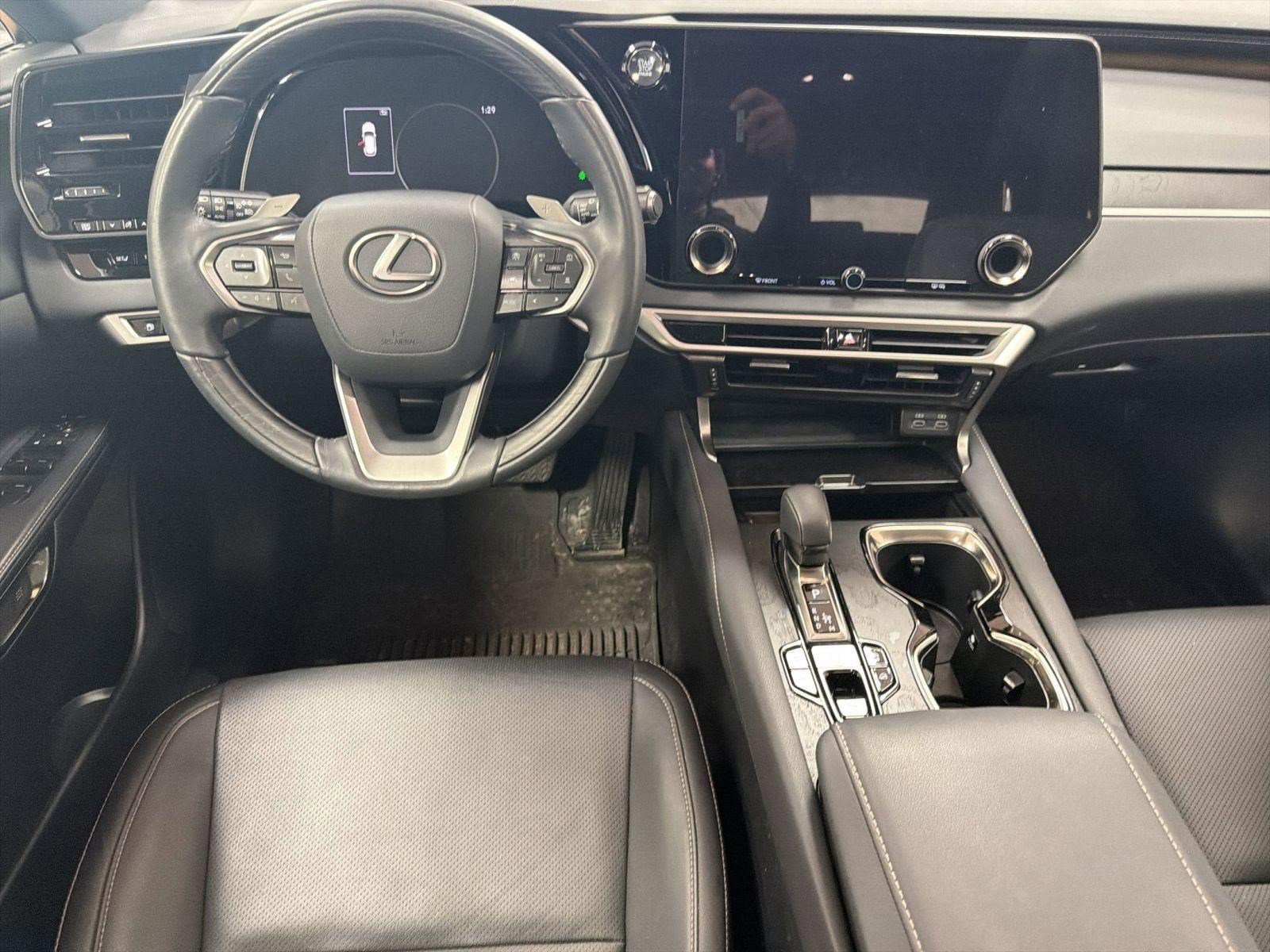 Used 2023 Lexus RX 350 Premium w/ Accessory Package image 20