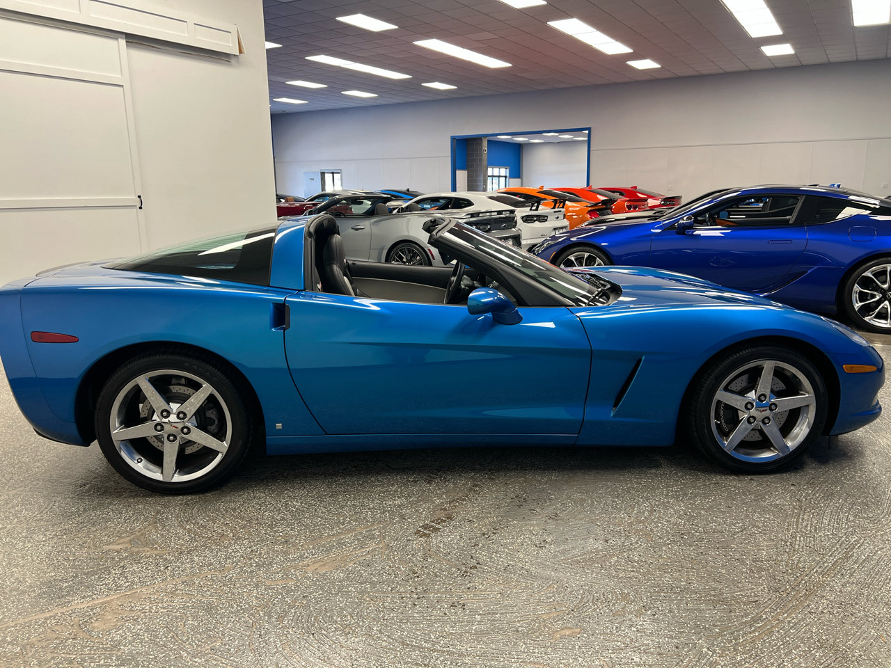 Used 2008 Chevrolet Corvette Coupe w/ Preferred Equipment Group image 6