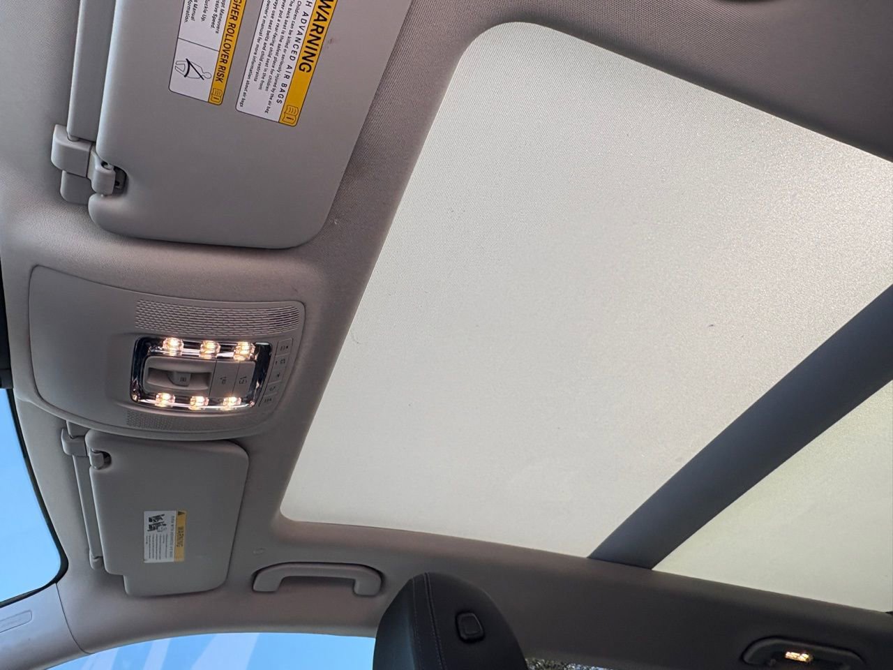 Used 2024 Mercedes-Benz GLS 450 4MATIC image 36