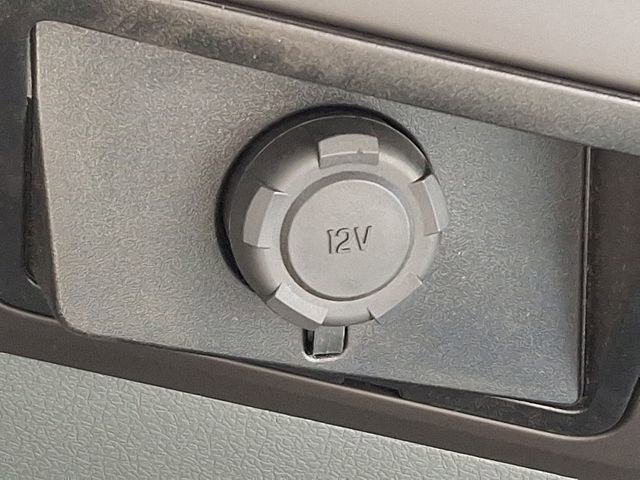 Used 2023 Ford F650 2WD Regular Cab Super Duty image 24