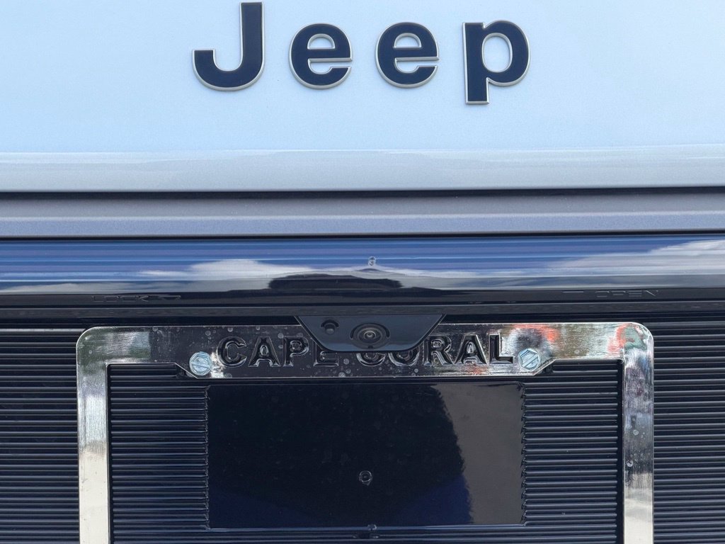 New 2026 Jeep Grand Wagoneer Summit AWD/4WD image 37