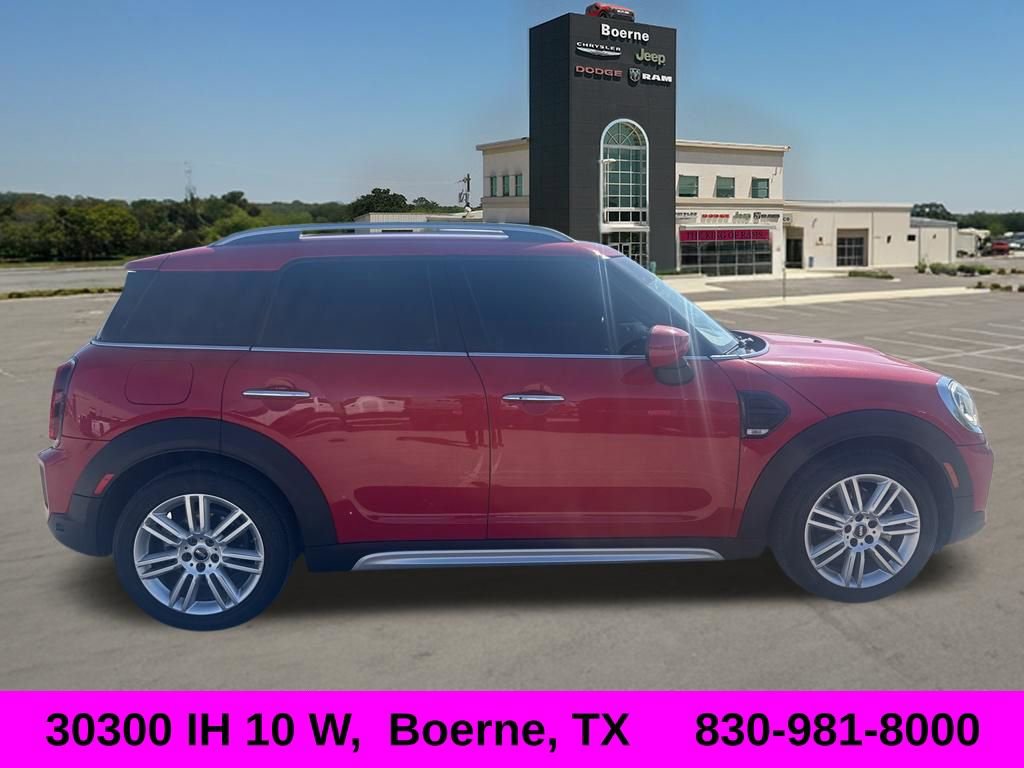 Used 2022 MINI Cooper Countryman FWD image 2
