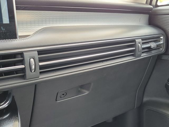 Certified 2023 Lincoln Corsair FWD image 29