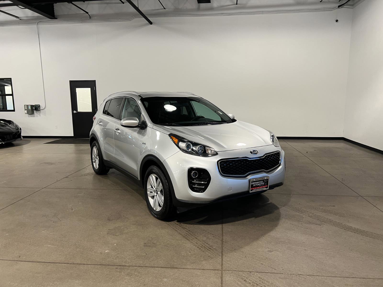 Used 2017 Kia Sportage LX w/ LX Popular Package image 1