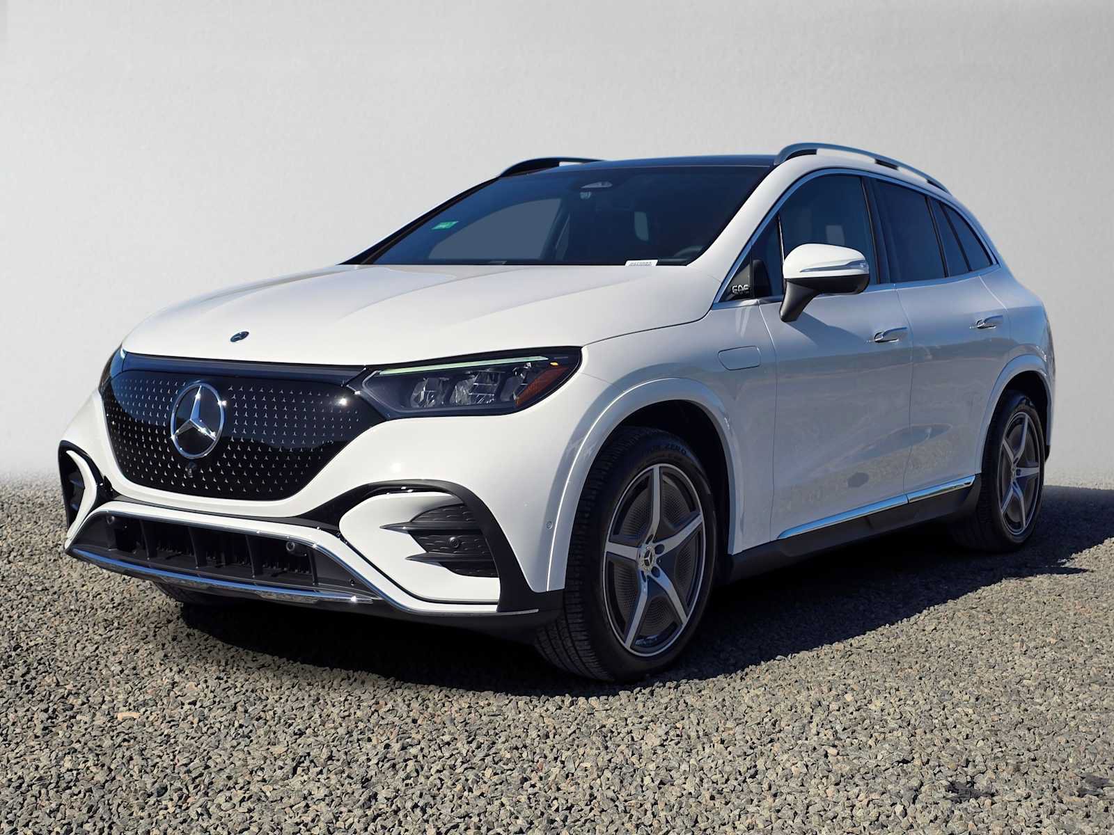 New 2027 Mercedes-Benz EQE 320 4MATIC SUV image 7