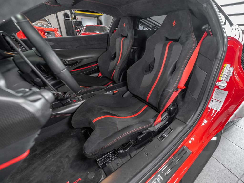 Certified 2019 Ferrari 488 Pista Coupe RWD image 12