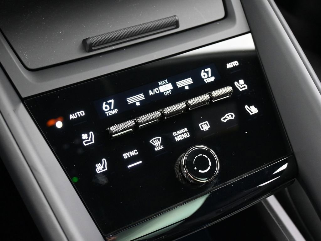 Certified 2024 Porsche Macan Turbo Electric image 23