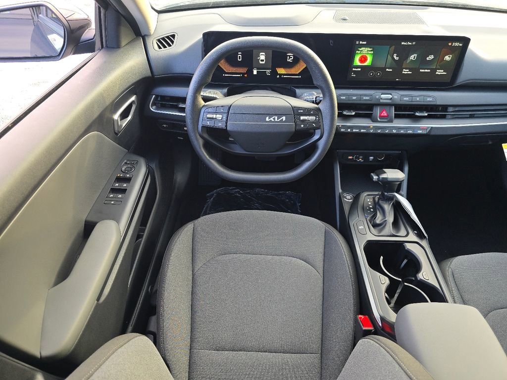 New 2025 Kia K4 LX image 20